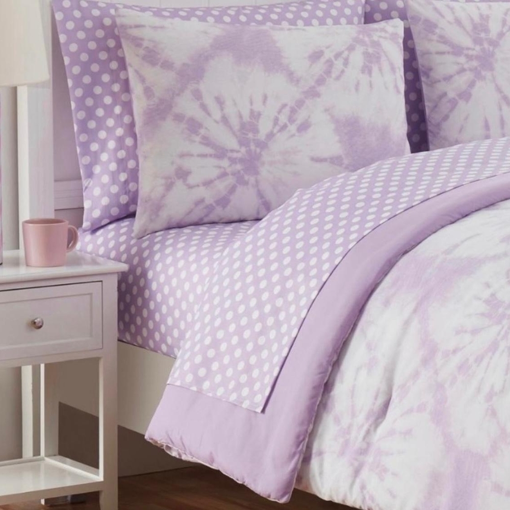 Lavender Tie-Dye Comforter Set Twin/Full/Queen $80.00 - Picture 2 of 3